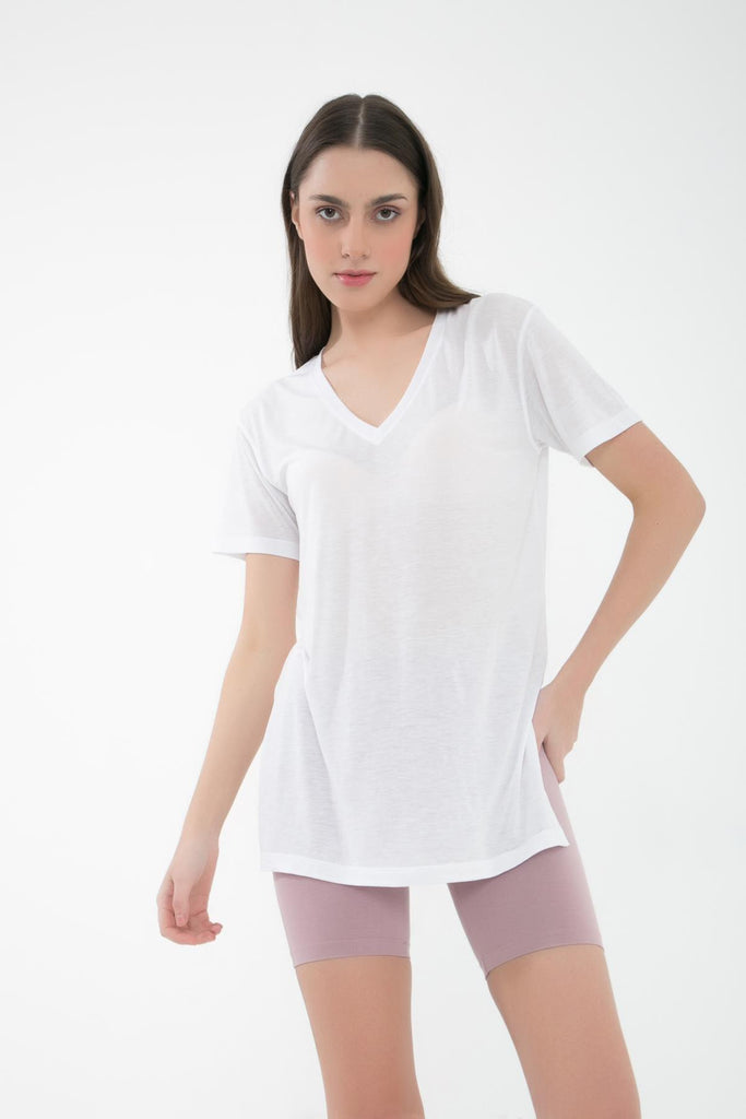 Kısa Kollu T-Shirt, V Yaka Yandan Yırtmaçlı - Boel