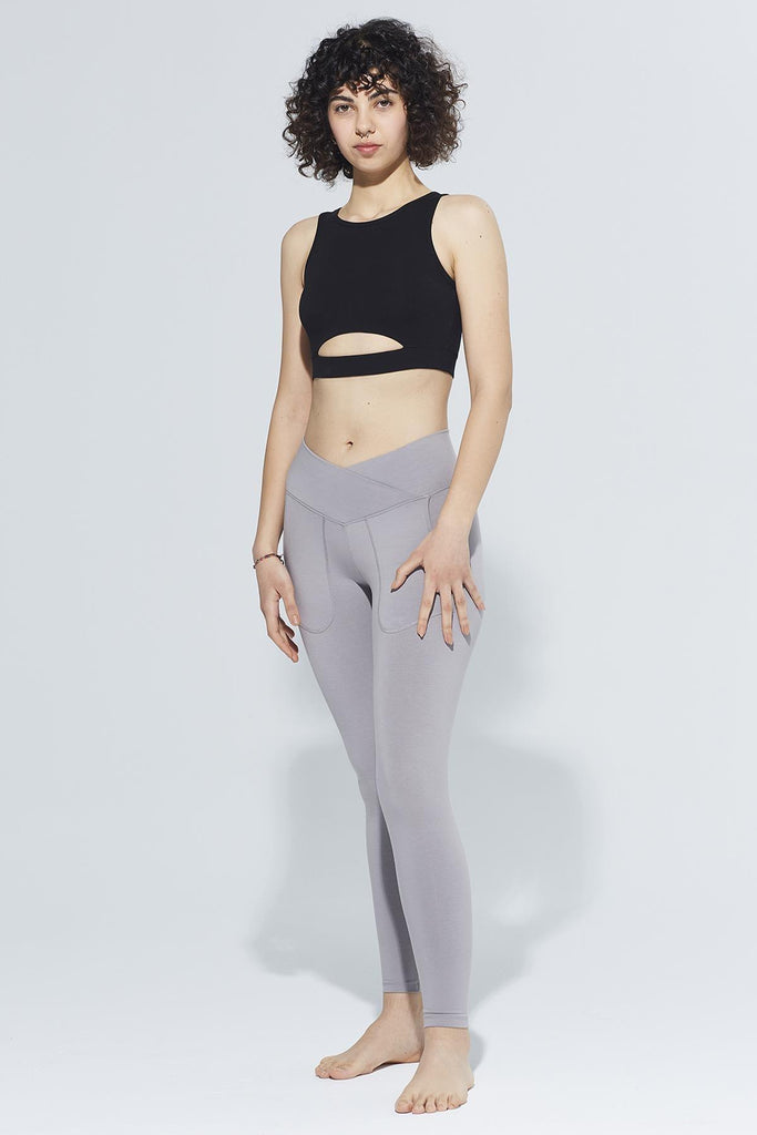 Organik Pamuk Crop Body , Halter Yaka Cut Out Detaylı - Ella