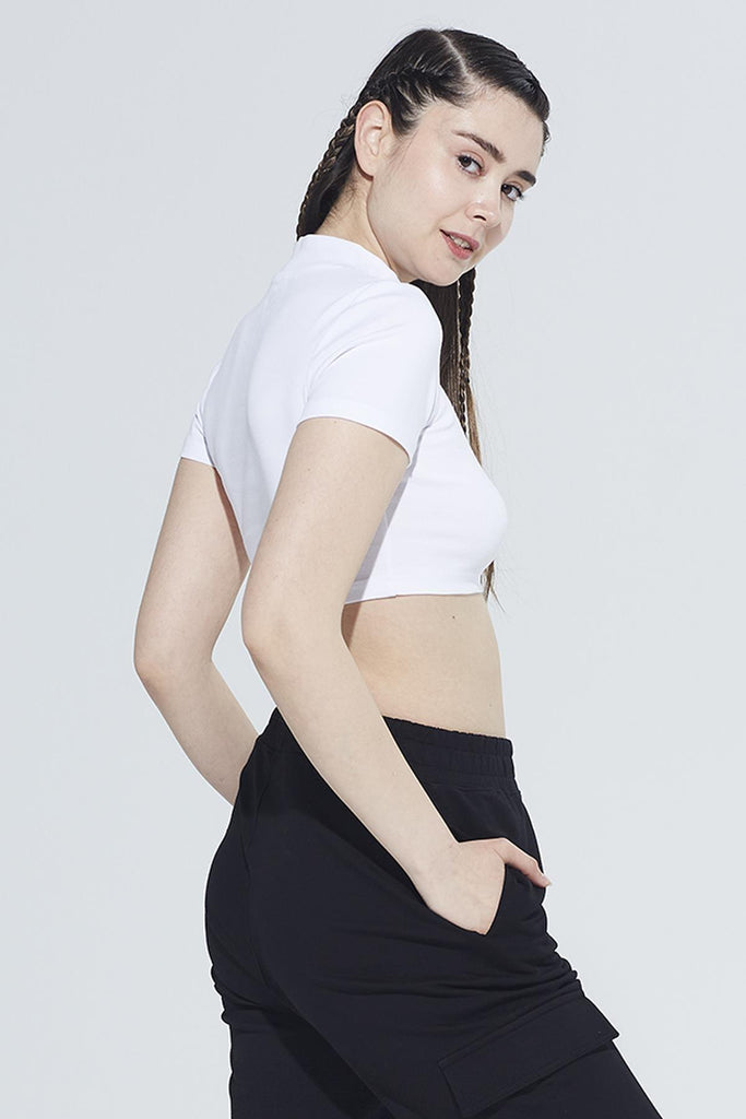 Organik Pamuk Crop T-Shirt, Dik Yaka Ribanalı - Laura
