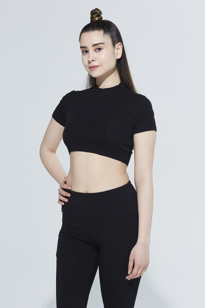 Organik Pamuk Crop T-Shirt, Dik Yaka Ribanalı - Laura