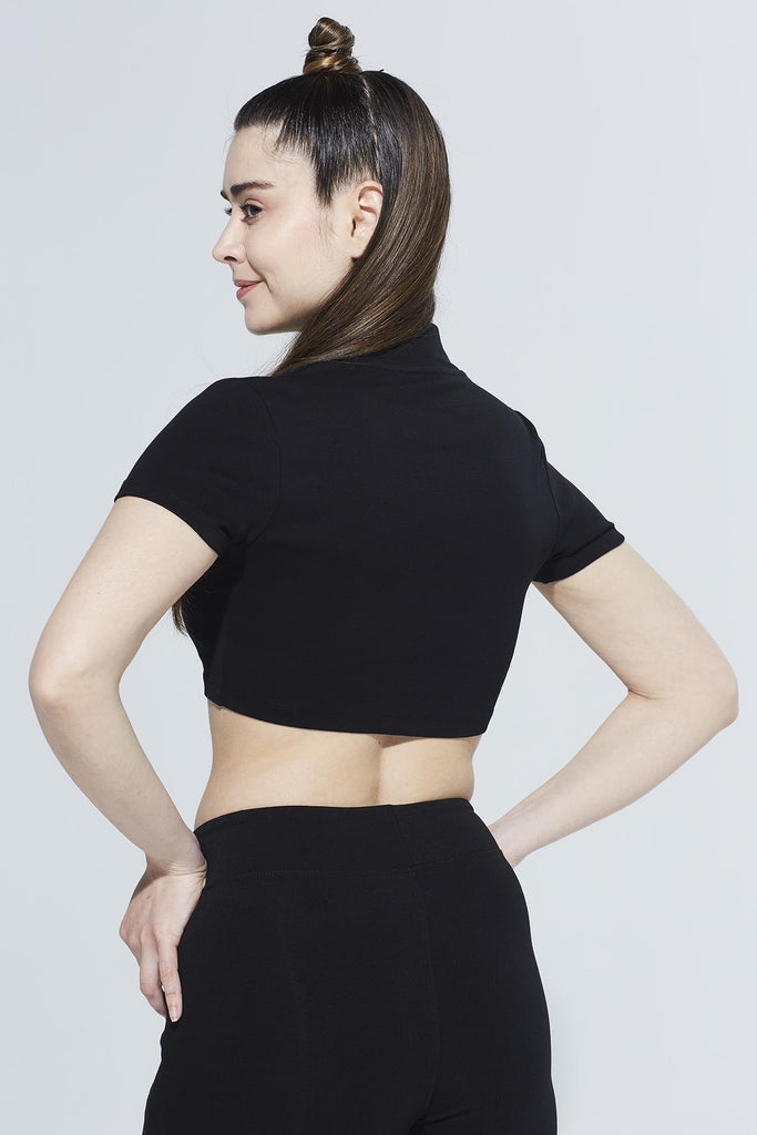 Organik Pamuk Crop T-Shirt, Dik Yaka Ribanalı - Laura