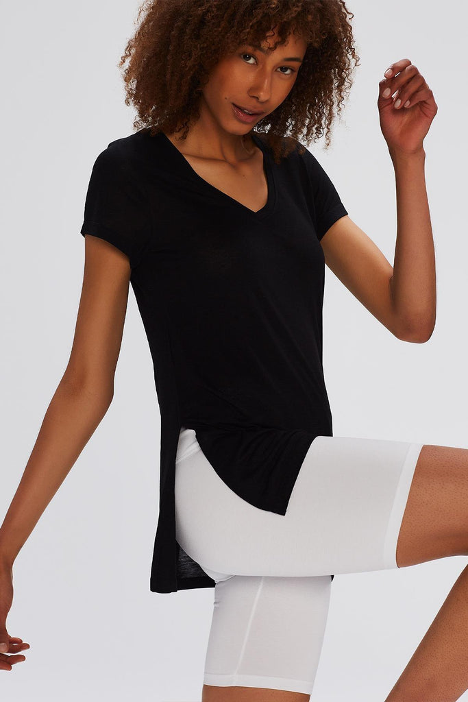 Örme T-Shirt, V Yaka Yırtmaçlı Rahat Kesim - Paloma