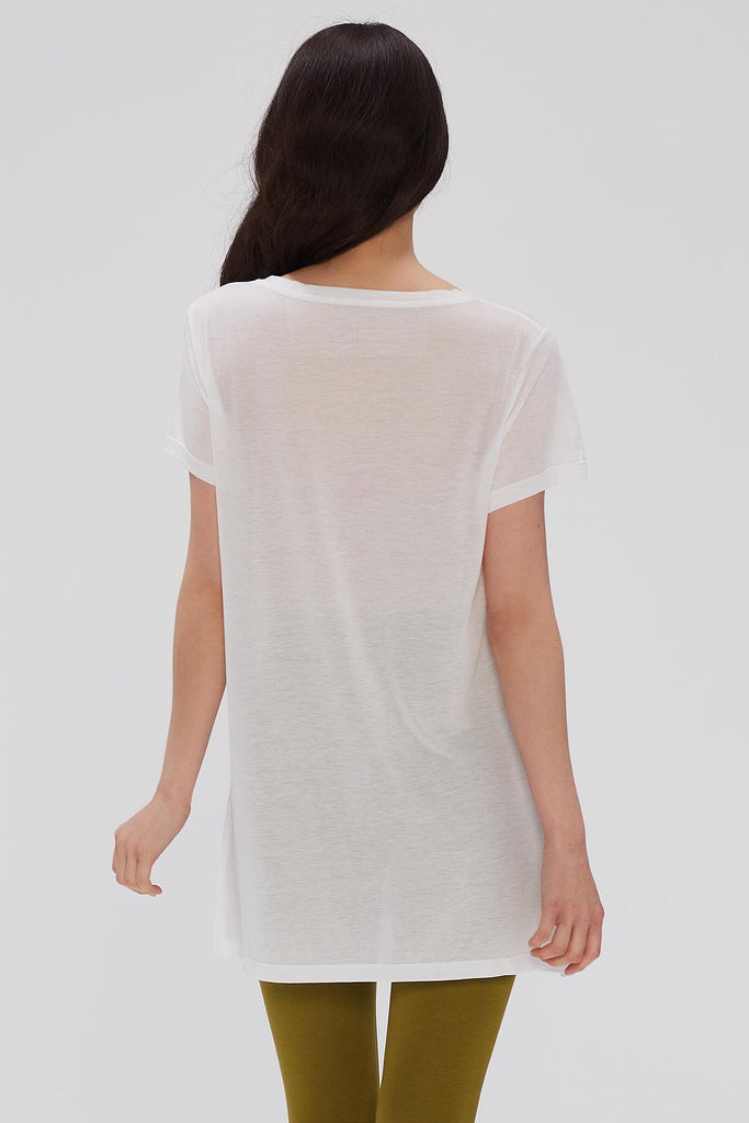 Örme T-Shirt, V Yaka Yırtmaçlı Rahat Kesim - Paloma