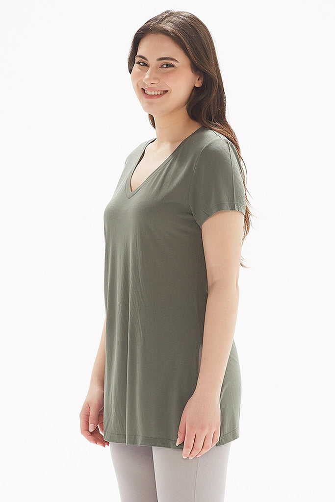 Örme T-Shirt, V Yaka Yırtmaçlı Rahat Kesim - Paloma